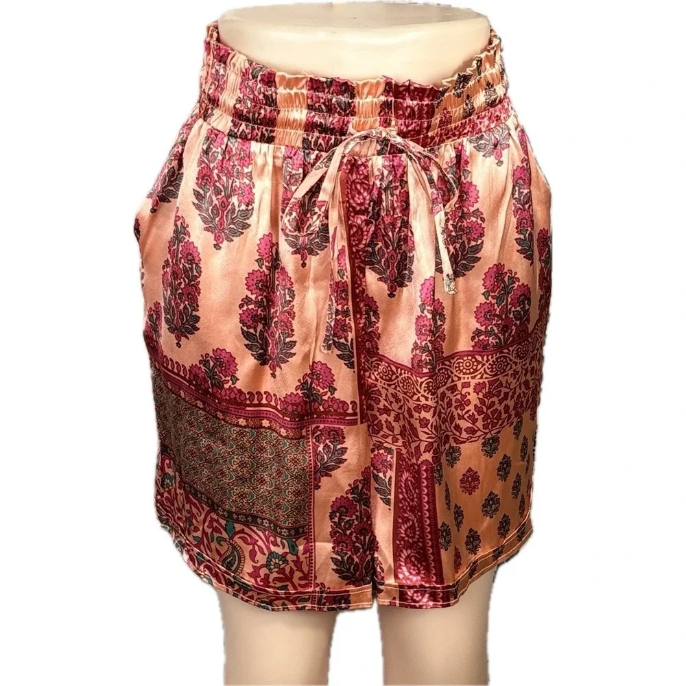 Kaktus Womens +1X Peach Floral Patchwork Satin Gathered Waist Shorts High Rise - Picture 2 of 6